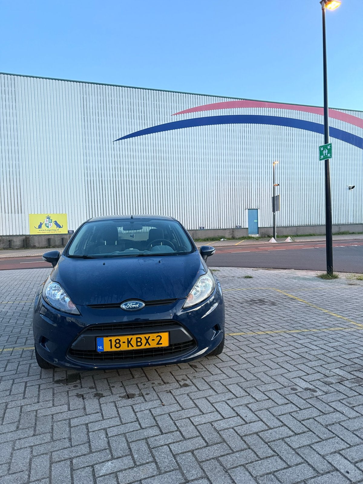 Foto 4 van Ford Fiësta 1.25 5 deurs 2009 AIRCO / NW DISTRIBUTIE / NAP