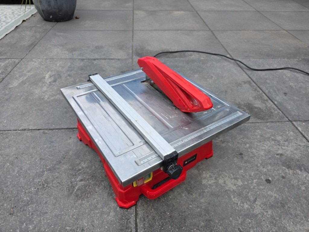 Einhell Tegelsnijmachine, Ophalen, Minder dan 30 mm, Gebruikt, Cirkelzaag