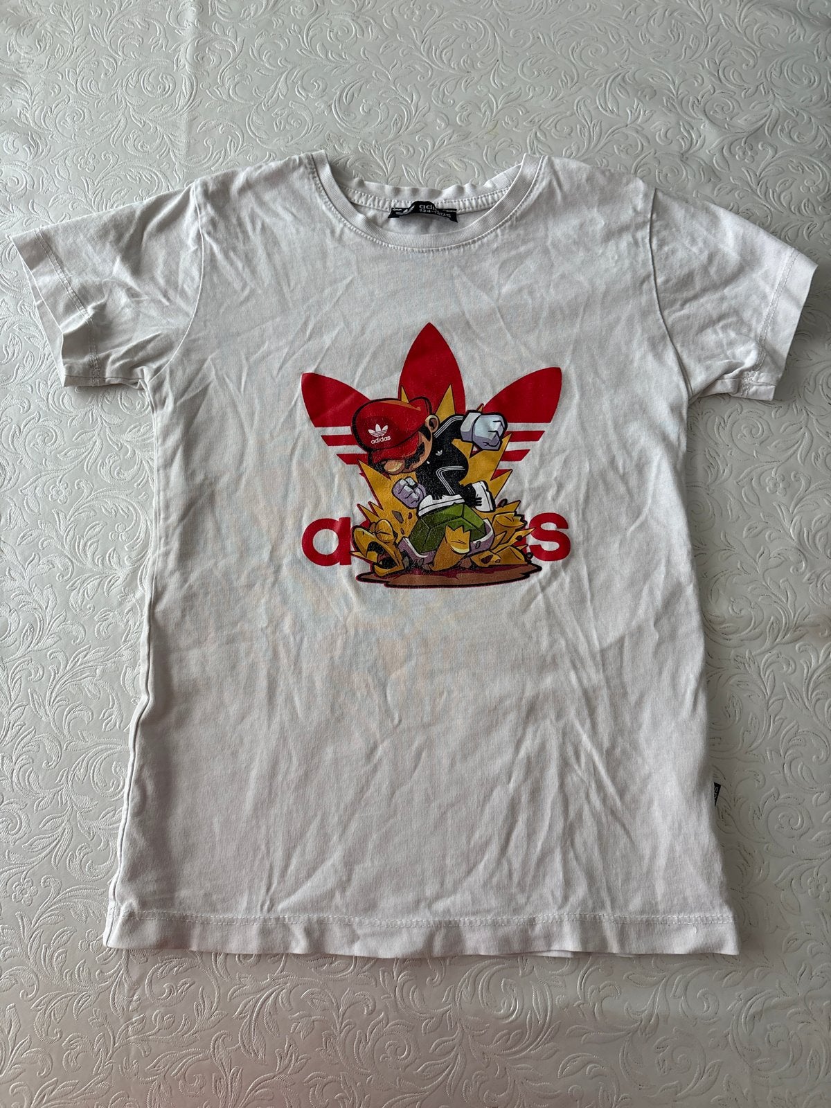 Adidas T-shirt wit met Mario en Luigi print maat 134-140, Ophalen of Verzenden, Gebruikt, Jongen, Shirt of Longsleeve
