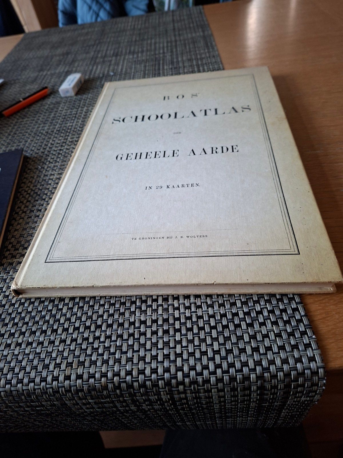 Bos Schoolatlas Geheele Aarde - Oude Kaarten, Gelezen, Bosatlas, Ophalen of Verzenden, 1800 tot 2000