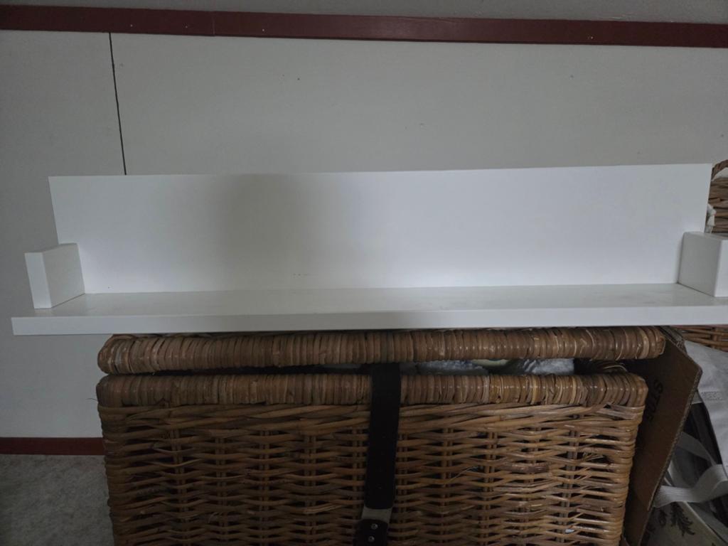 Witte wandplank Bopita, Ophalen, Zo goed als nieuw
