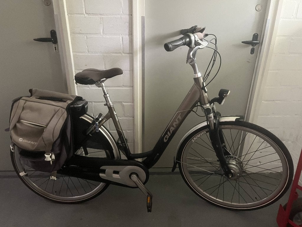 giant elektrisch, Gebruikt, 49 tot 53 cm, Trommelrem, Giant