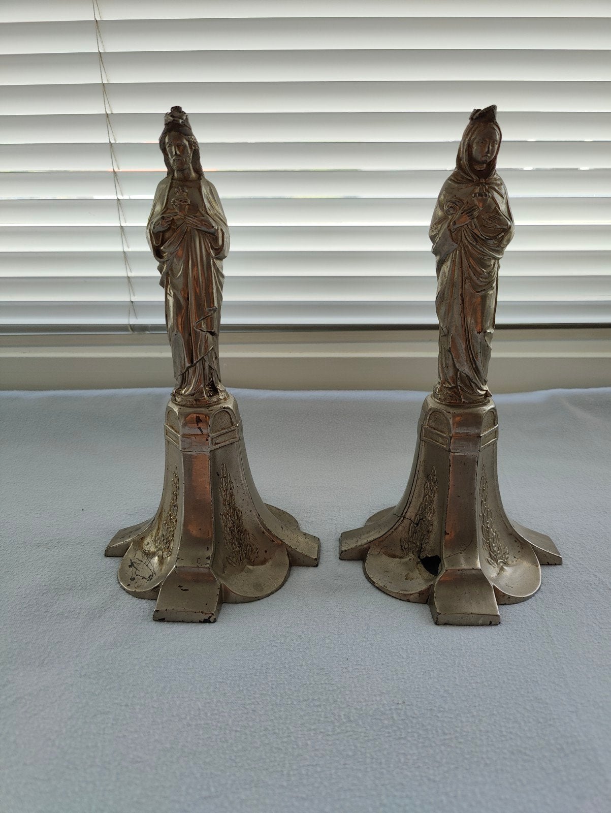 Antieke Jesus en Mary  figuur, set van 2, Ophalen of Verzenden, Koper of Brons