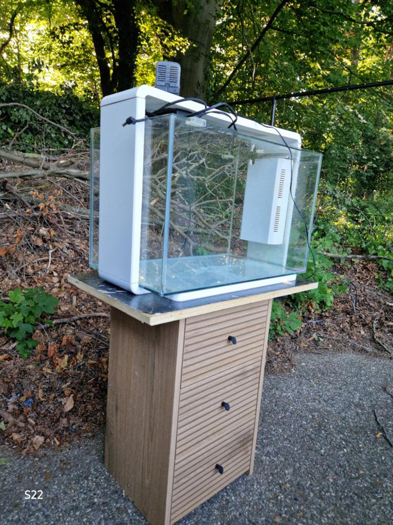 Superfish home 60 aquarium, Dieren en Toebehoren, Vissen | Aquaria en Toebehoren, Ophalen, Inclusief toebehoren, Zo goed als nieuw