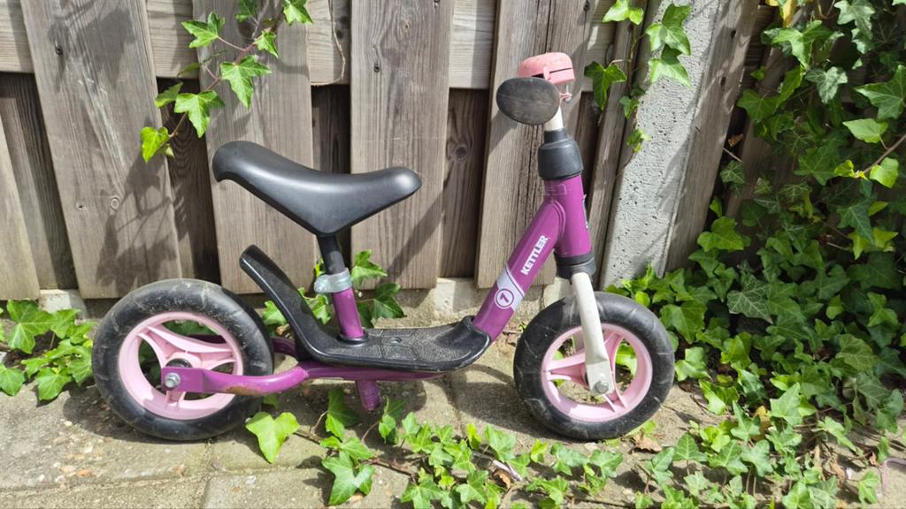 Kettler Loopfiets - Paars/Roze, Ophalen, Zo goed als nieuw, Loopfiets