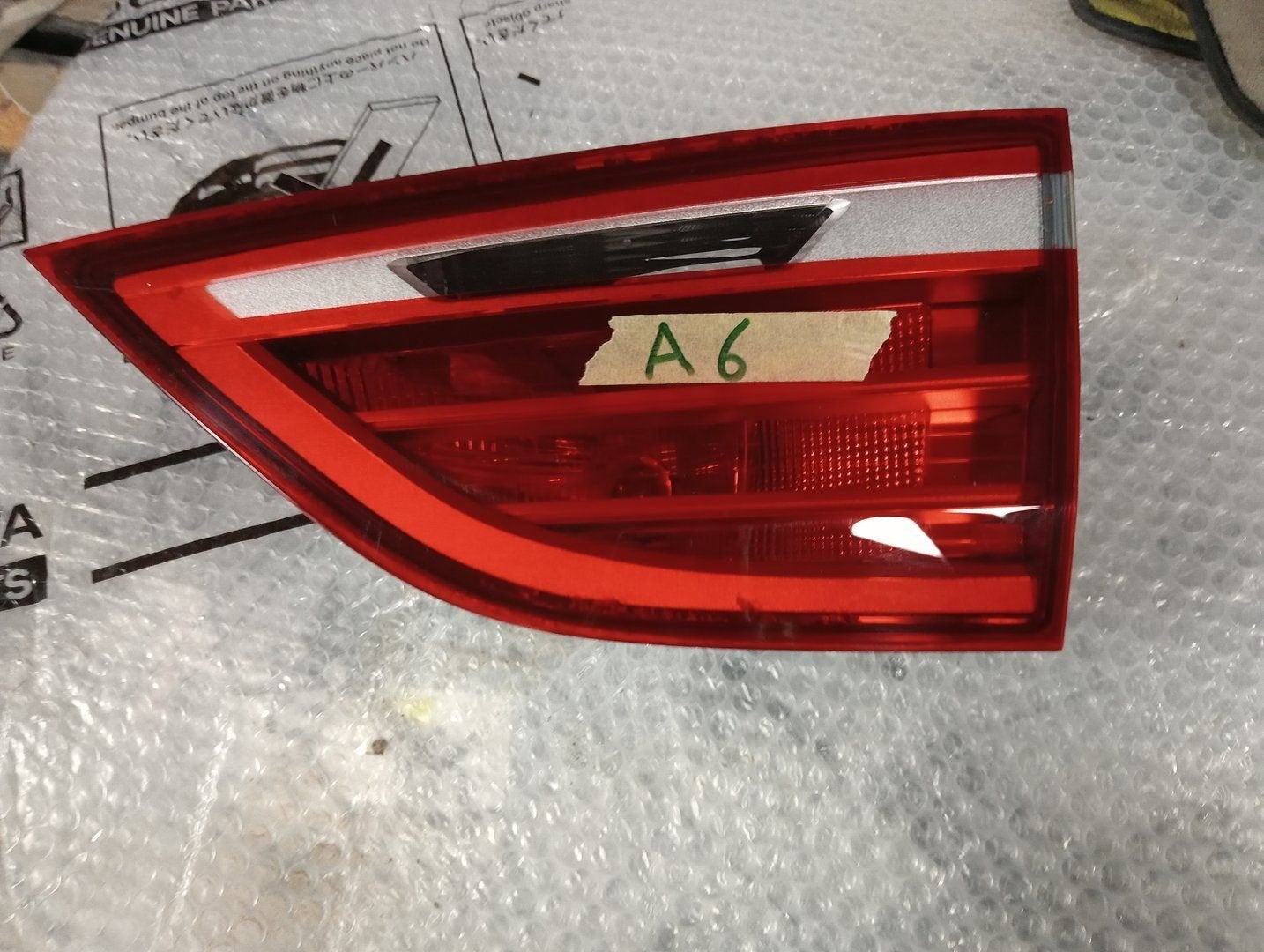 Achterlicht Rechts BMW F46, Gebruikt, -, -, Ophalen of Verzenden