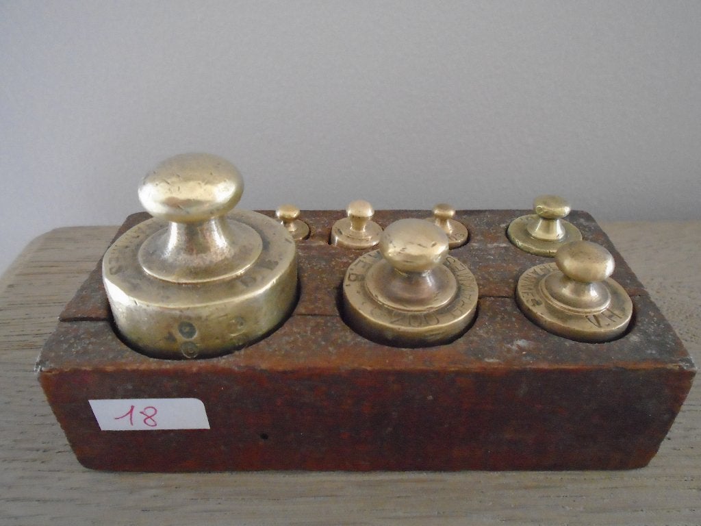 Weegschaal gewichten nr18 in geel koper., Antiek en Kunst, Ophalen of Verzenden