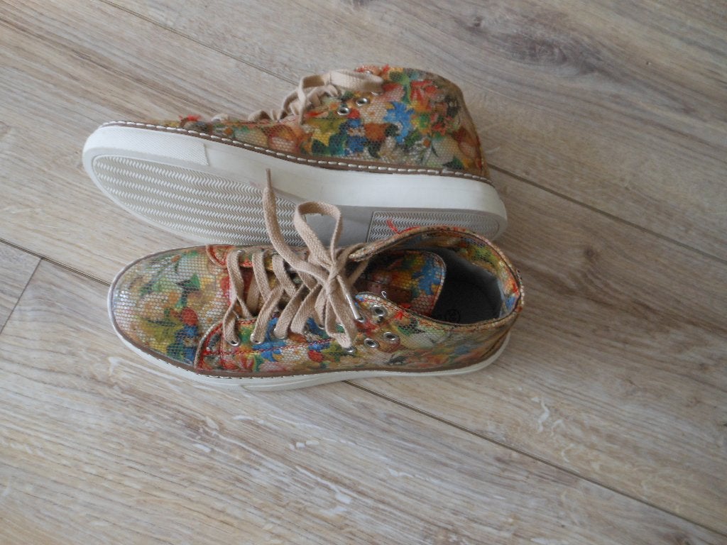 NIEUWE schoenen van ANTONIO DOLFI, Overige kleuren, Nieuw, Ophalen of Verzenden, Sneakers of Gympen
