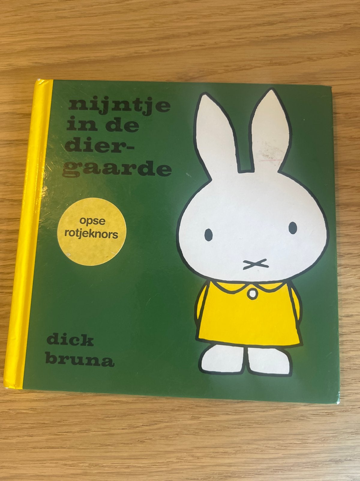 Nijntje in de diergaarde - Dick Bruna (Bornmeer), Boeken, Ophalen of Verzenden, Gelezen, 3 tot 4 jaar