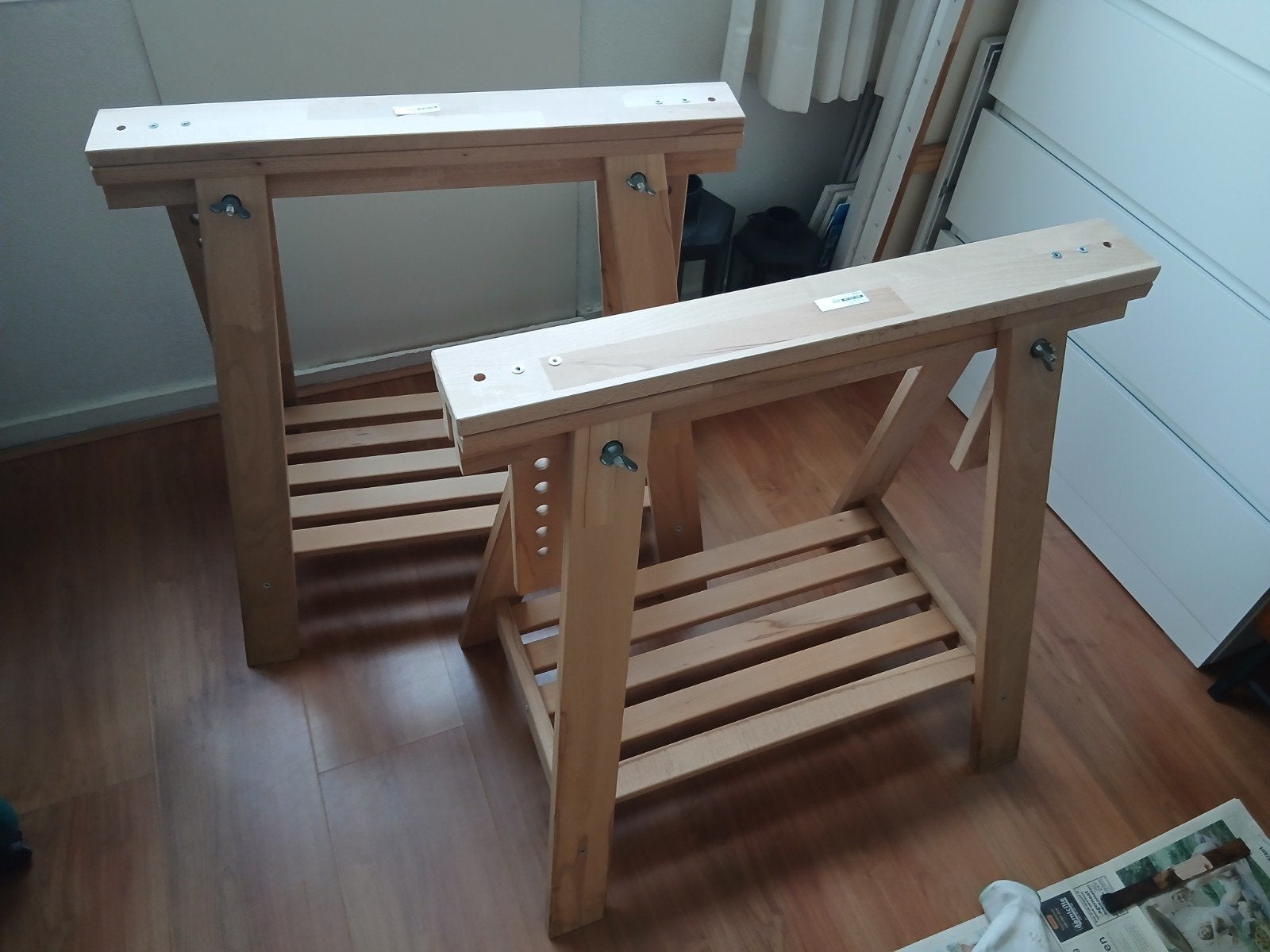 2 Ikea schraag met gebruikssporen, Ophalen, Gebruikt