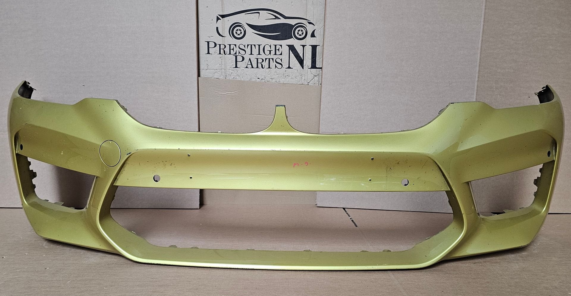 Voorbumper BMW 5 Serie F90 M5 ORGINEEL BUMPER 51118069598, Gebruikt, -, Voor, Ophalen of Verzenden