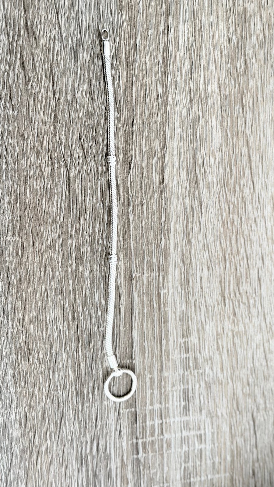 Pandora Moments O Closure Snake Armband met bedels, Pandora, Ophalen of Verzenden, Zo goed als nieuw, 4 bedels of meer