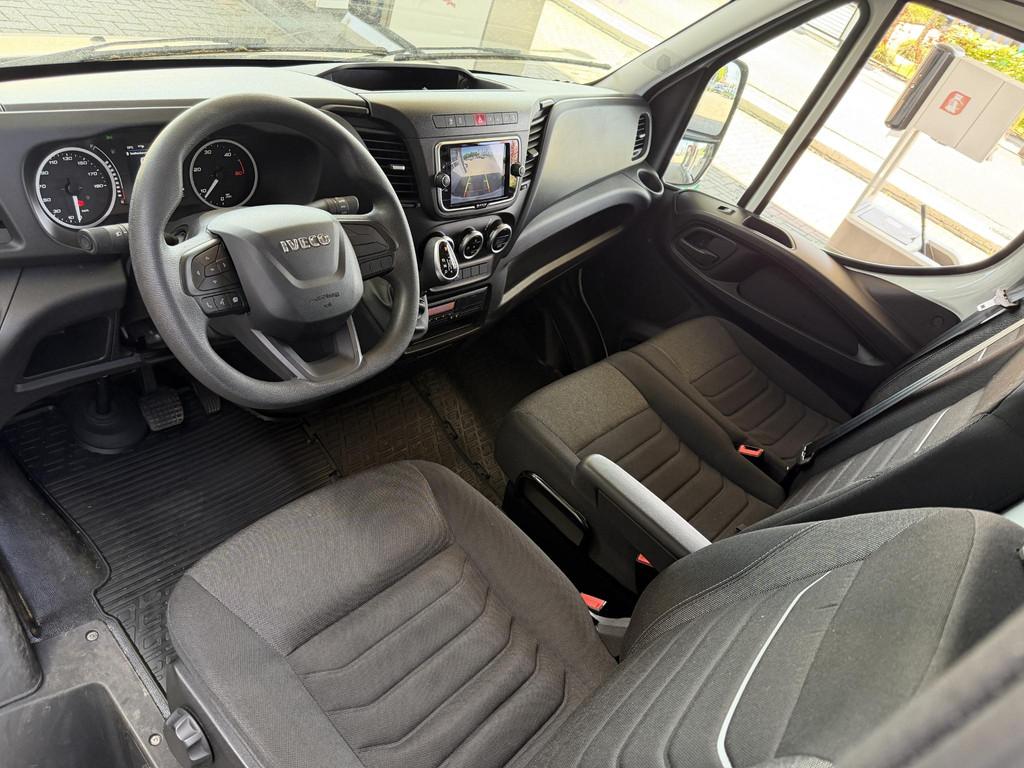 Iveco Daily 35S16 L4H2 Comfort 156pk | Automaat | CarPlay |, Auto's, Gebruikt, Euro 6, Iveco, Wit