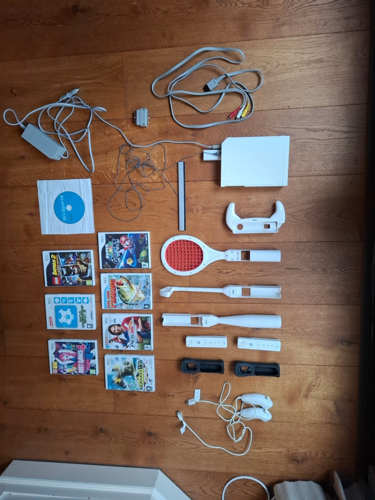 Nintendo wii set plus kabels en games, Spelcomputers en Games, Ophalen of Verzenden, Met 2 controllers