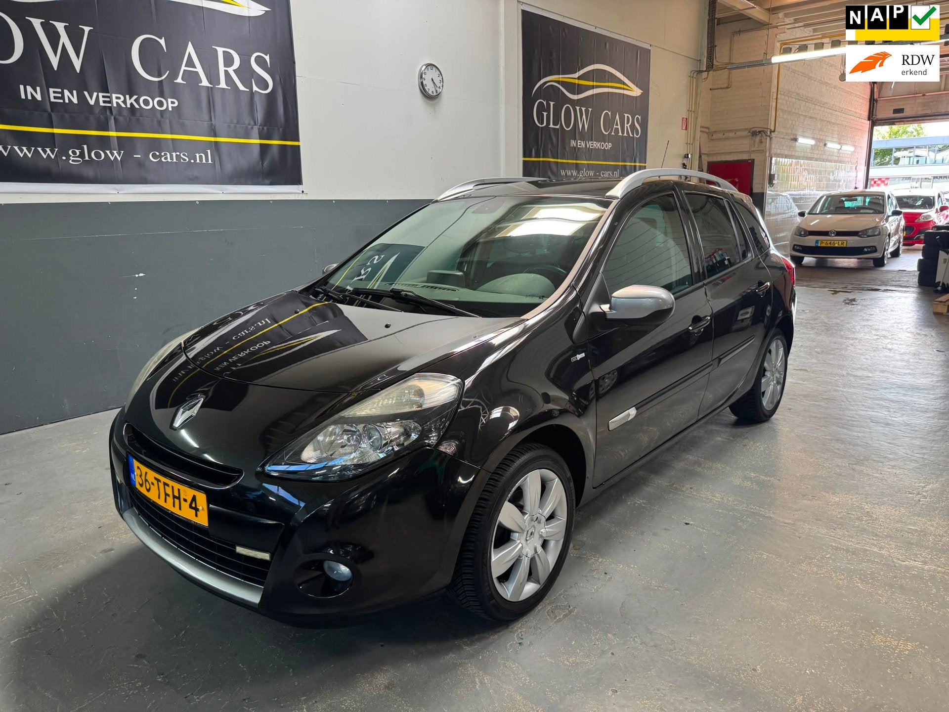 Renault Clio Estate 1.2 TCE Night & Day AIRCO|CRUISE|PDC|TRE, Voorwielaandrijving, Euro 5, Gebruikt, 4 cilinders
