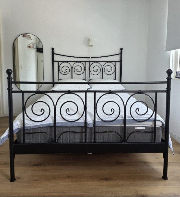 Bedframe IKEA Noresund 140x200cm, Huis en Inrichting, Slaapkamer | Bedden, Zwart, Tweepersoons, 140 cm, Zo goed als nieuw