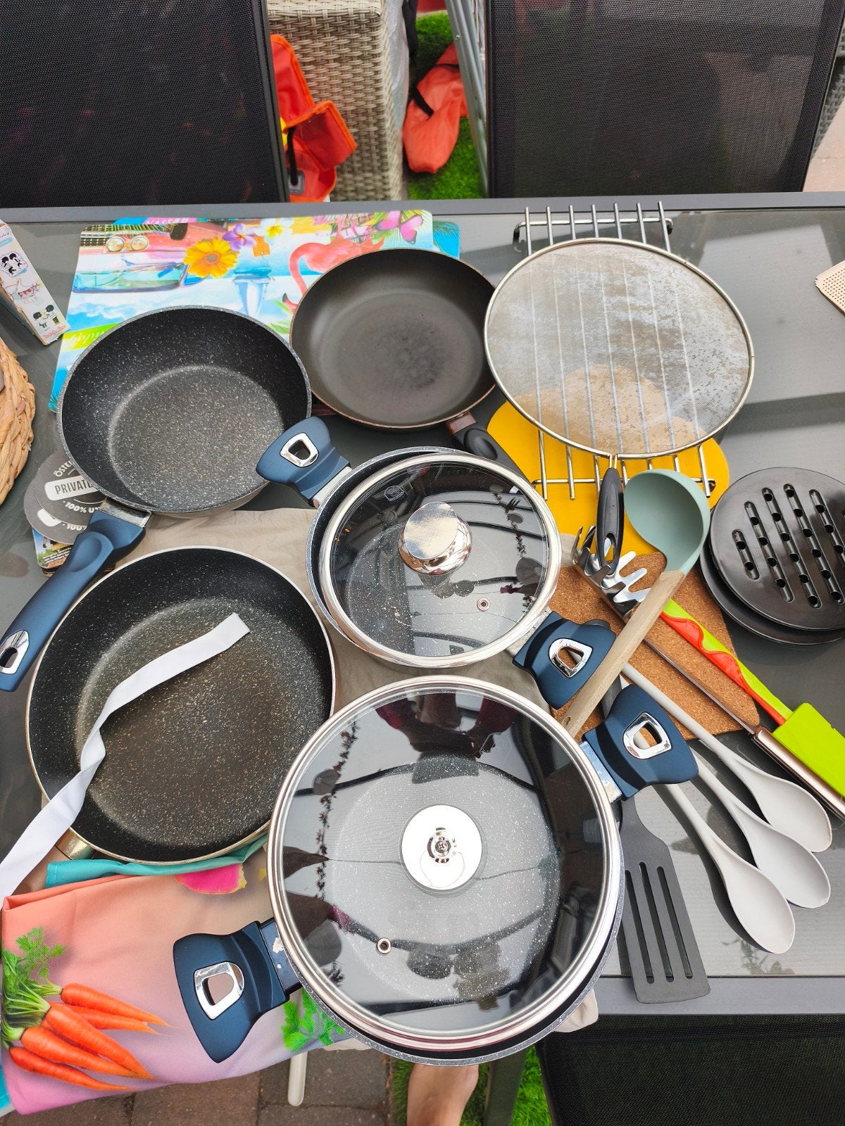 Gebruikte pannenset en keukengerei, Ophalen, Overige materialen, Gebruikt, Pannenset