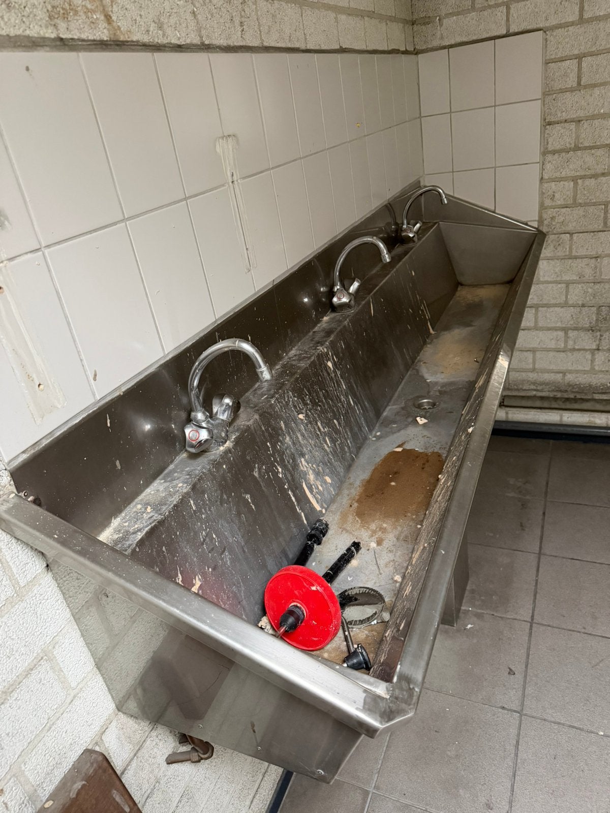 Wasbak  met mengkranen rvs, Ophalen