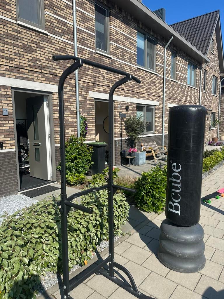 Sport spullen, Sport en Fitness, Ophalen, Zo goed als nieuw, Bokszak