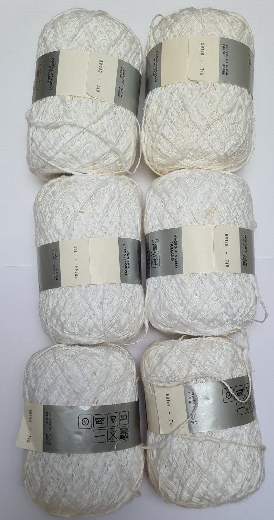 10 bolletjes wit + 1 bol blauw, Ophalen, Nieuw, Breien of Haken, Wol of Garen