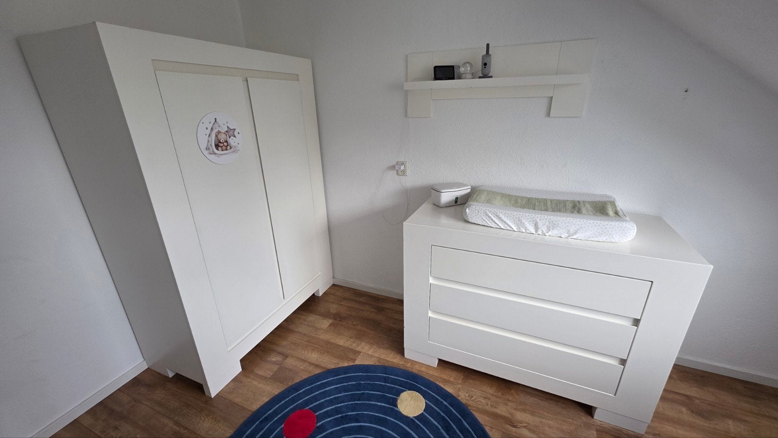 Complete babykamer: Ledikant, commode, kast en plank, Ophalen, Gebruikt