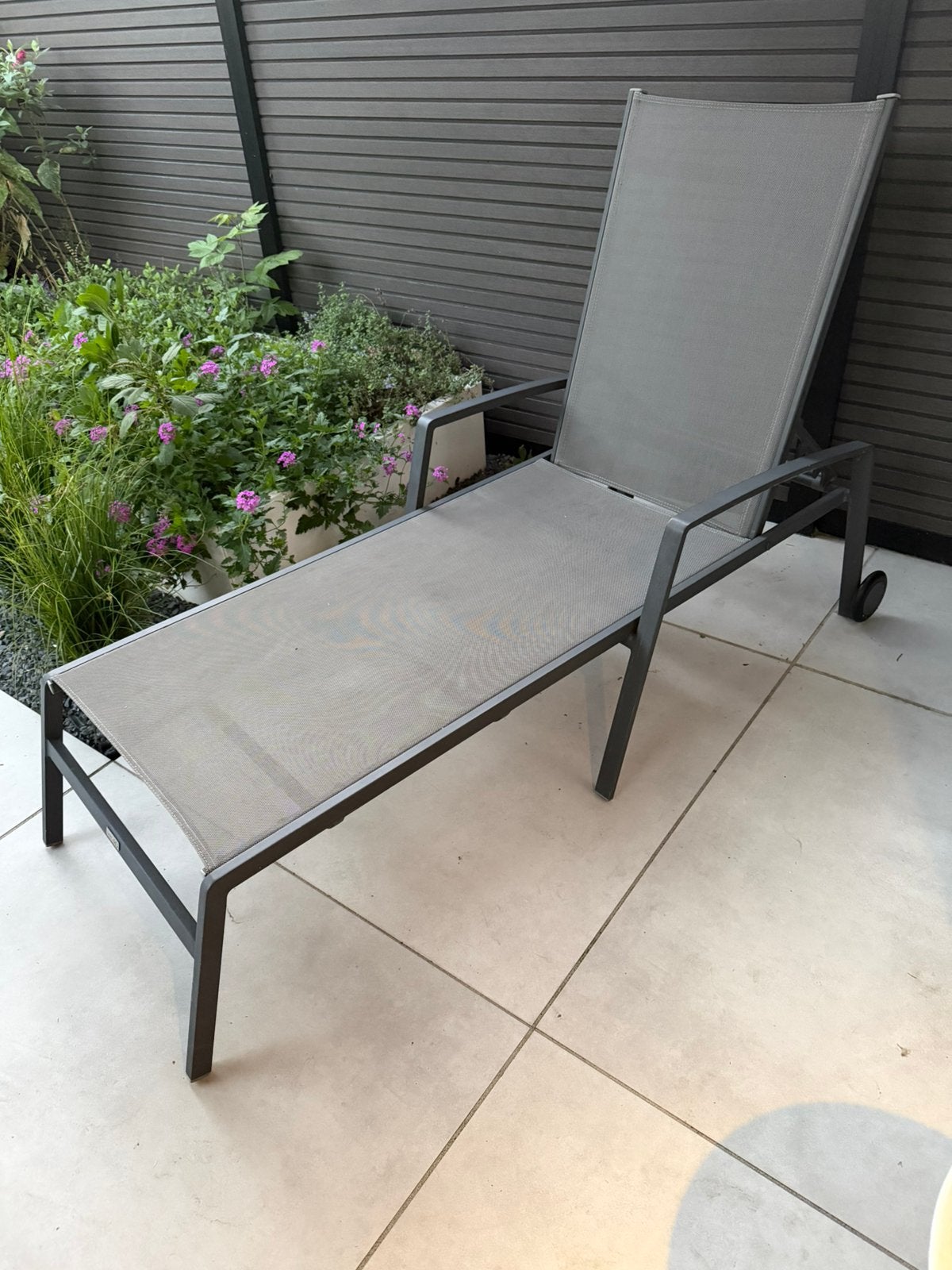 Ligstoel mooie kwaliteit van  4Seasons Outdoor, Ophalen, Zo goed als nieuw, Aluminium, Verrijdbaar