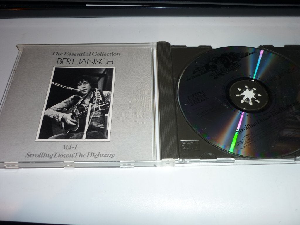 Bert Jansch - Strolling Down The Highway CD The Essential C, Cd's en Dvd's, Gebruikt, Ophalen of Verzenden, Verzamelalbum, Folk Rock
