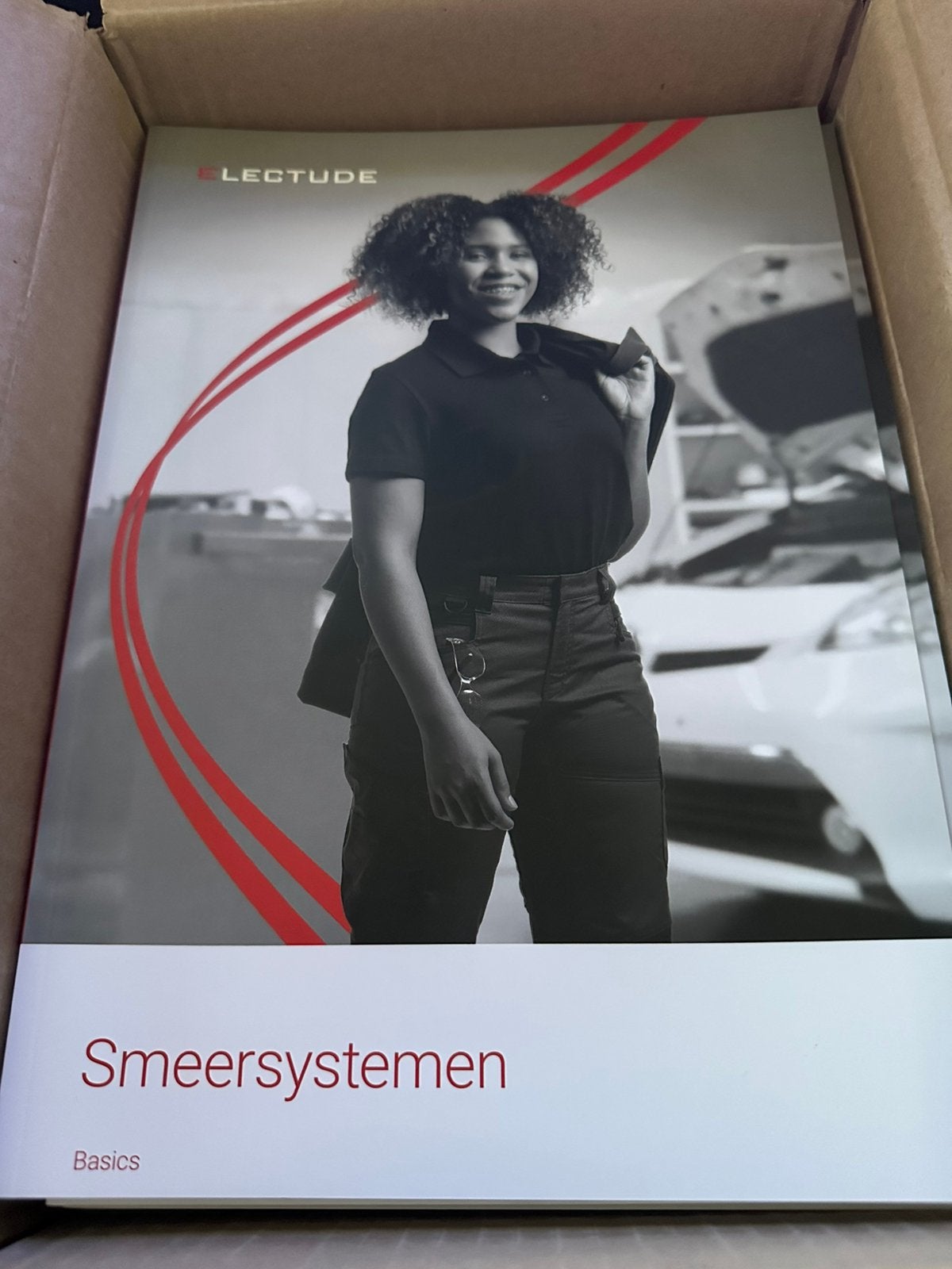 ELECTUDE Autotechniek boeken - 13 Delig MBO 2 - Ongebruikt, Ophalen of Verzenden, Zo goed als nieuw, Techniek