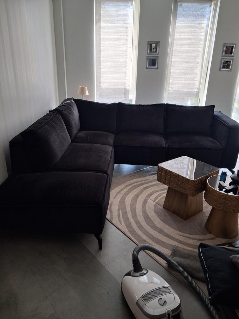 Moderne zwarte hoekbank met krokodillenprint, Ophalen, Zo goed als nieuw, Stof, Modern, Luxe