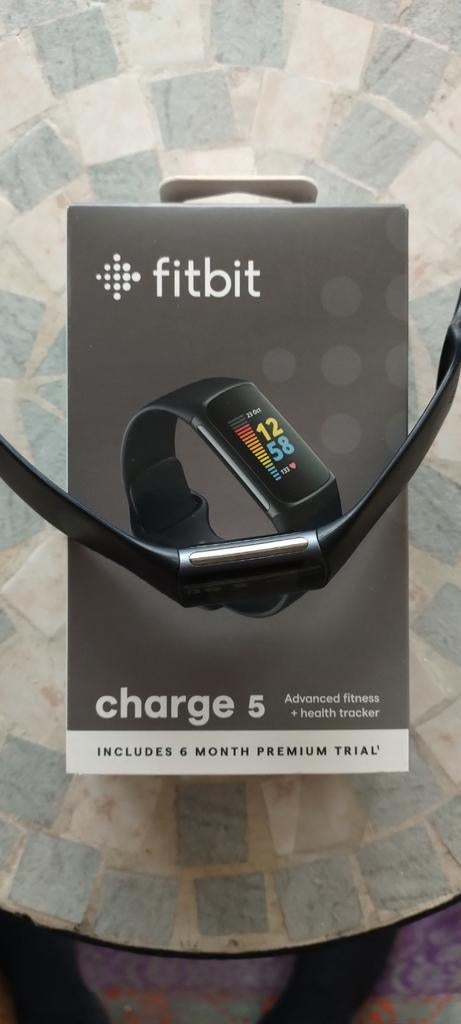 Fitbit charge 5, Ophalen of Verzenden, Zwart, Android