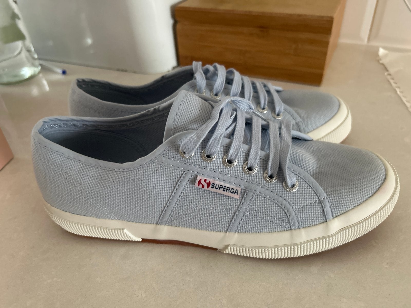 Gloednieuwe Superga sneakers lichtblauw - maat 40, Ophalen of Verzenden, Nieuw, Blauw, Sneakers of Gympen