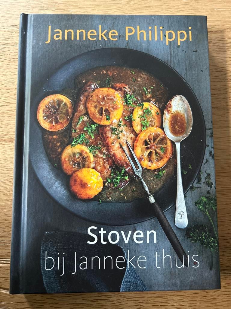 Janneke Philippi - Stoven bij Janneke thuis, Boeken, Kookboeken, Hoofdgerechten, Vegetarisch, Ophalen of Verzenden, Zo goed als nieuw