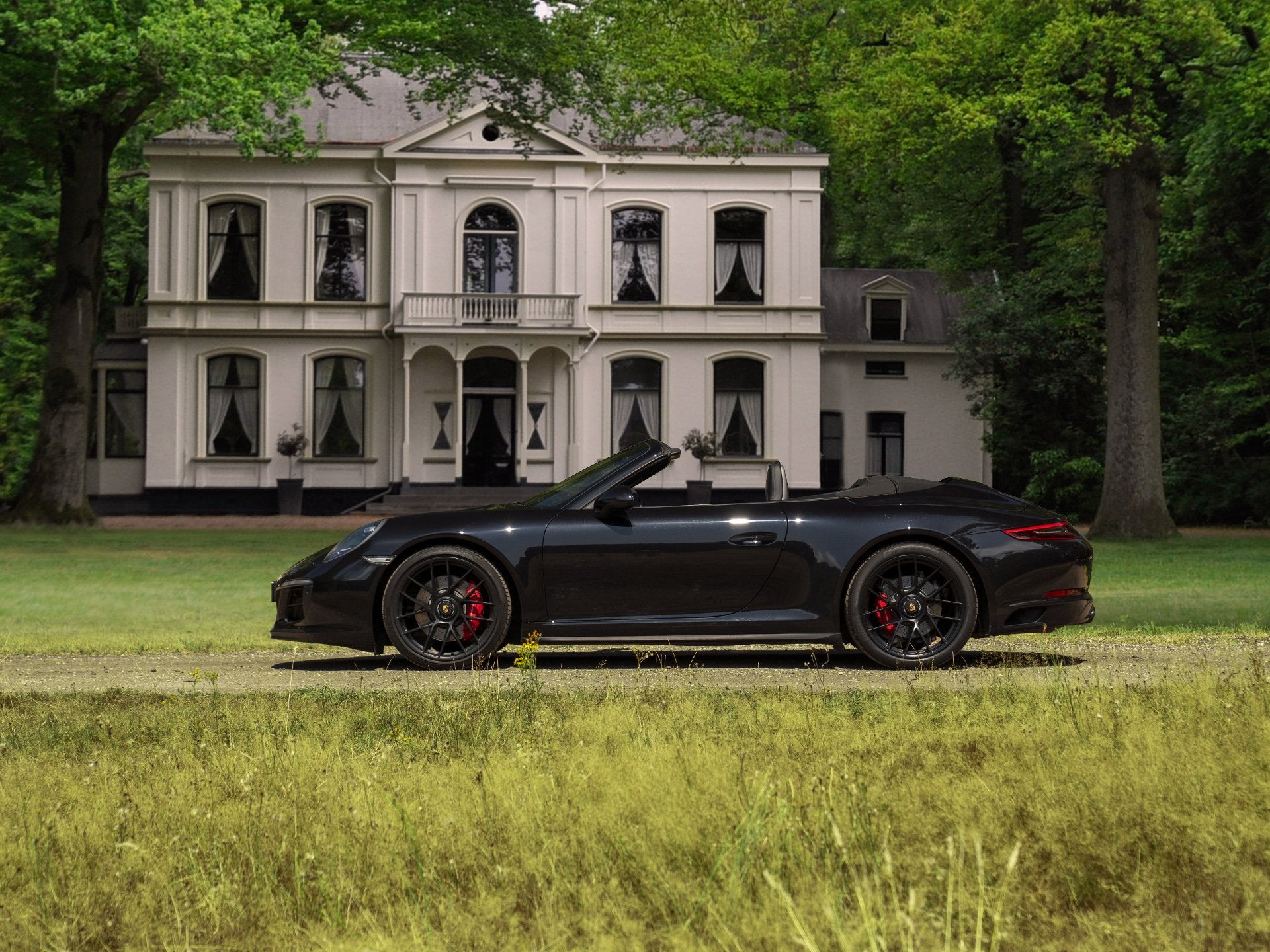 Porsche 911 Cabrio 991-2 Carrera 4 GTS | Bose | Sport Chrono, Automaat, Gebruikt, Zwart, Vierwielaandrijving