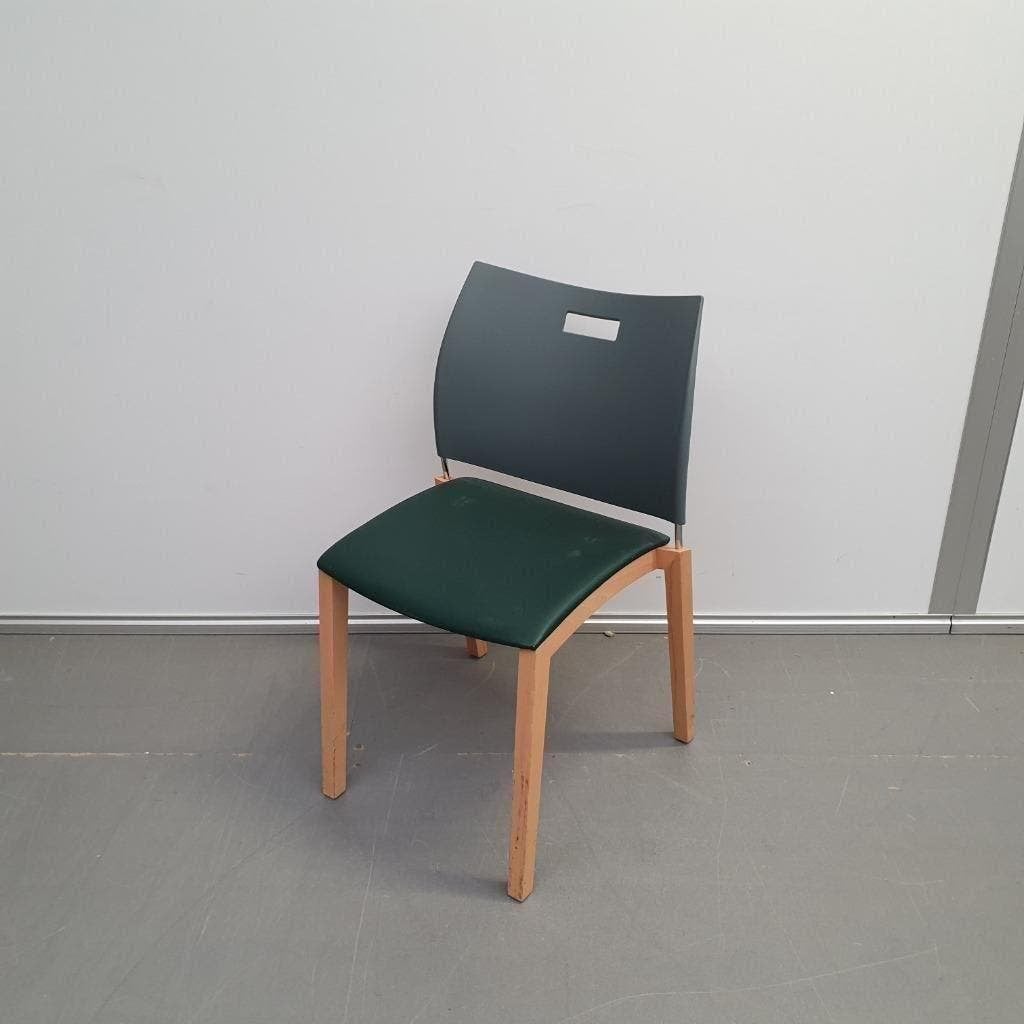 Set van 9 stuks Gispen Casala stoelen met groene stof, Huis en Inrichting, Stoelen, Ophalen, Kunststof, Gebruikt, Overige kleuren