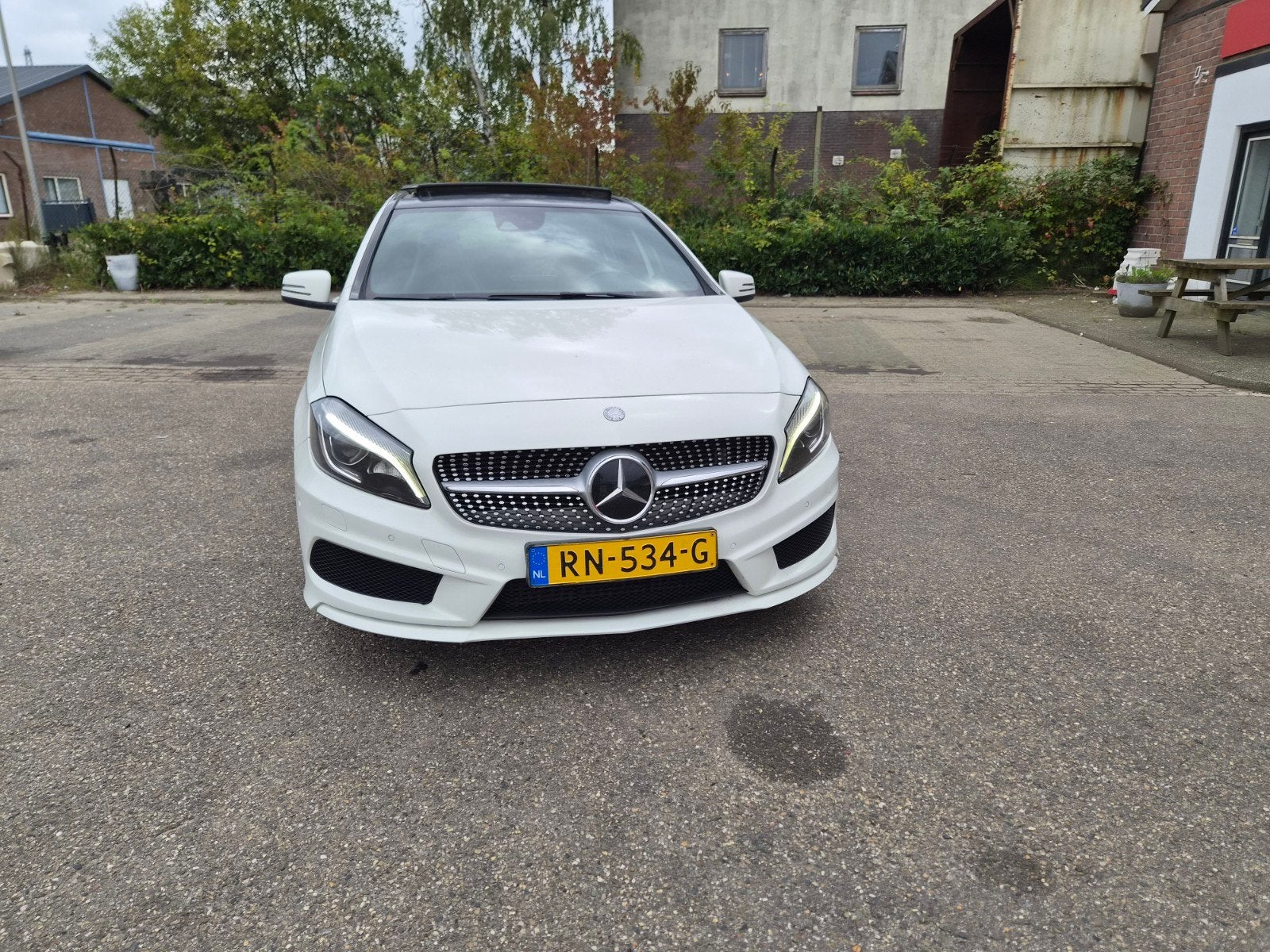 Mercedes-Benz A-Klasse A 180 Blueefficiency 122pk 7G-DCT, Stof, 4 cilinders, 1595 cc, 19 km/l