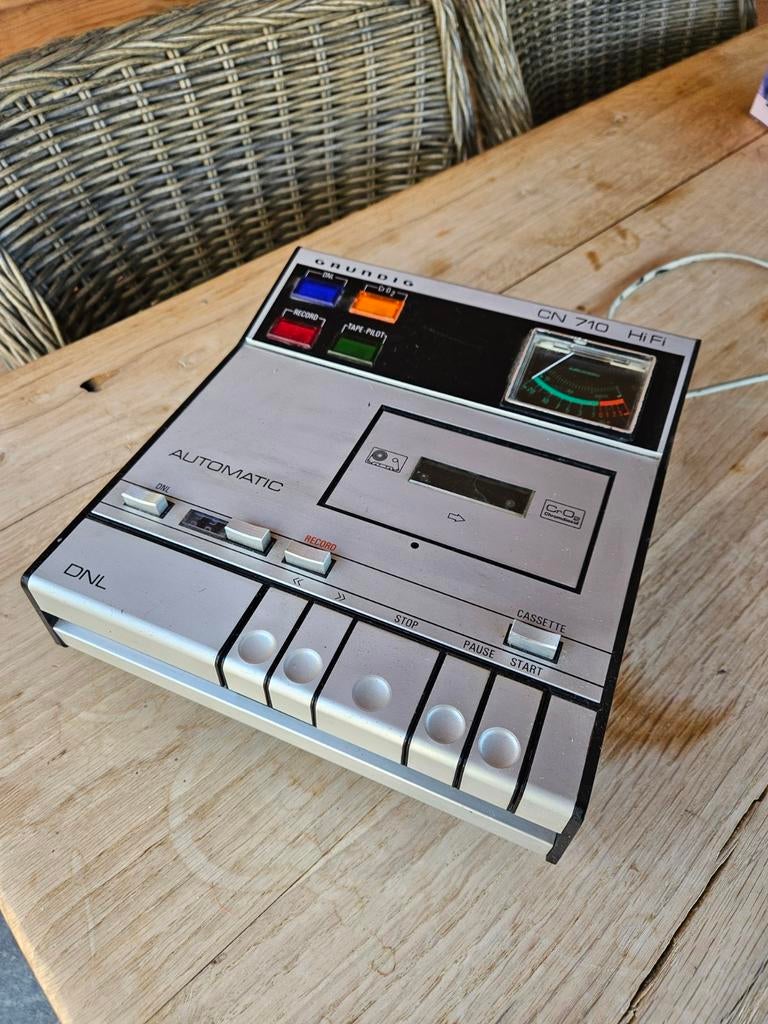 Vintage Grundig CN 710 Hifi Cassettedeck - Zilver, Ophalen of Verzenden, Enkel, Overige merken, Tape counter