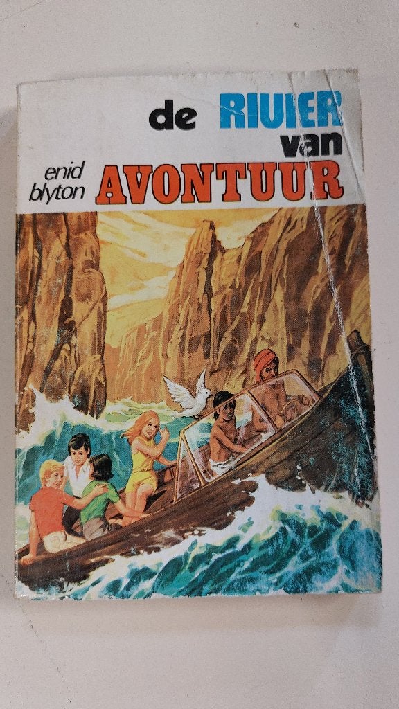 De Rivier van Avontuur - Enid Blyton (Valkenserie deel 8), Boeken, Gelezen, Ophalen of Verzenden, Fictie, Enid Blyton