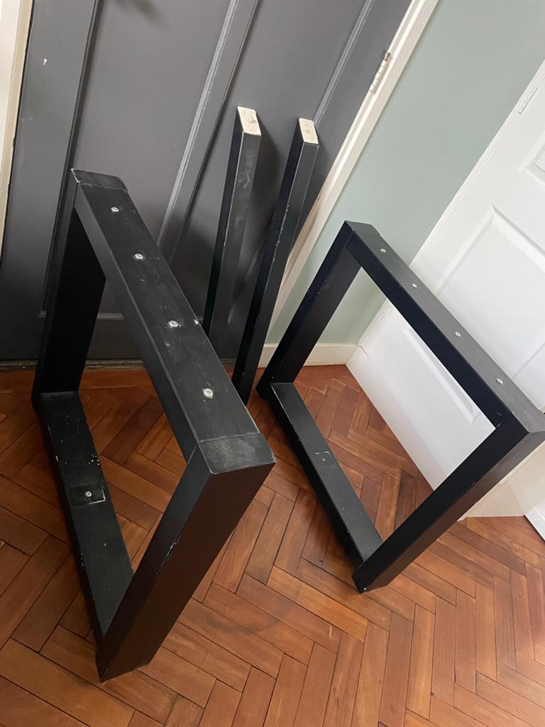 Zwarte houten tafelpoten voor grote eettafel, Huis en Inrichting, Tafelonderdelen, Ophalen, Tafelpoot, Gebruikt, 50 tot 100 cm