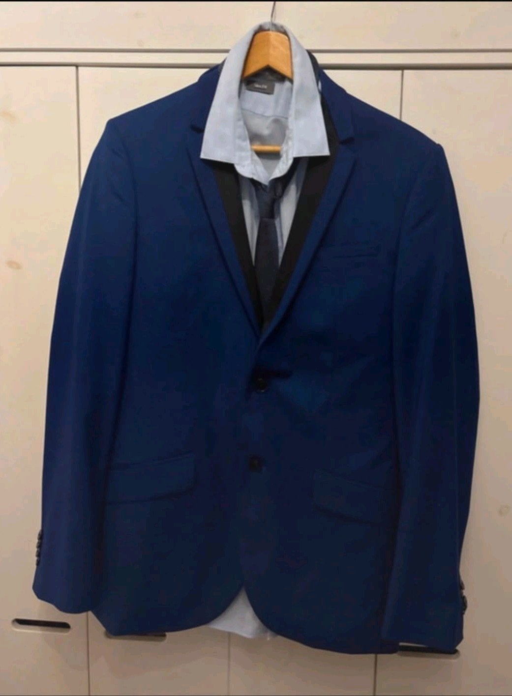Colbert set: jasje overhemd stropdas, Kleding | Heren, Kostuums en Colberts, Ophalen of Verzenden, Zo goed als nieuw, Maat 52/54 (L)