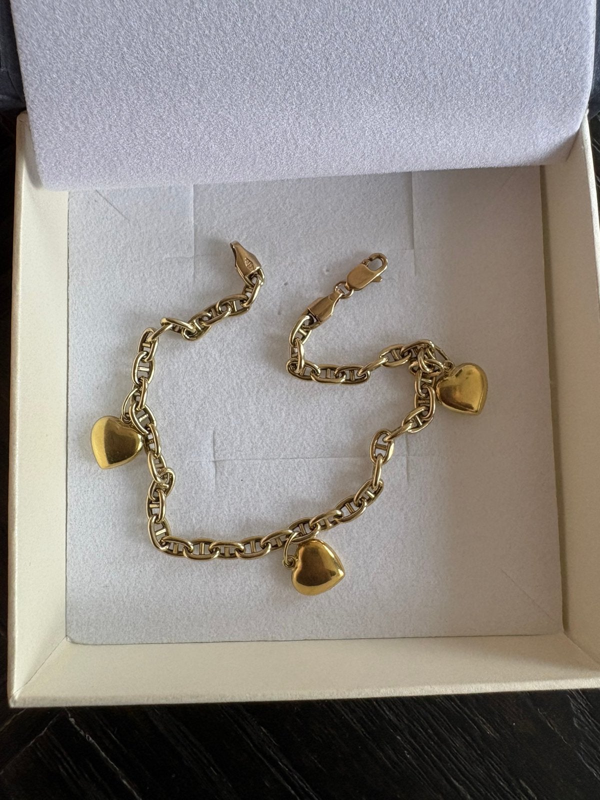 Prachtige 🩷 14 karaat geel gouden armband met hartjes, Ophalen, Zo goed als nieuw, Sieraad of Horloge