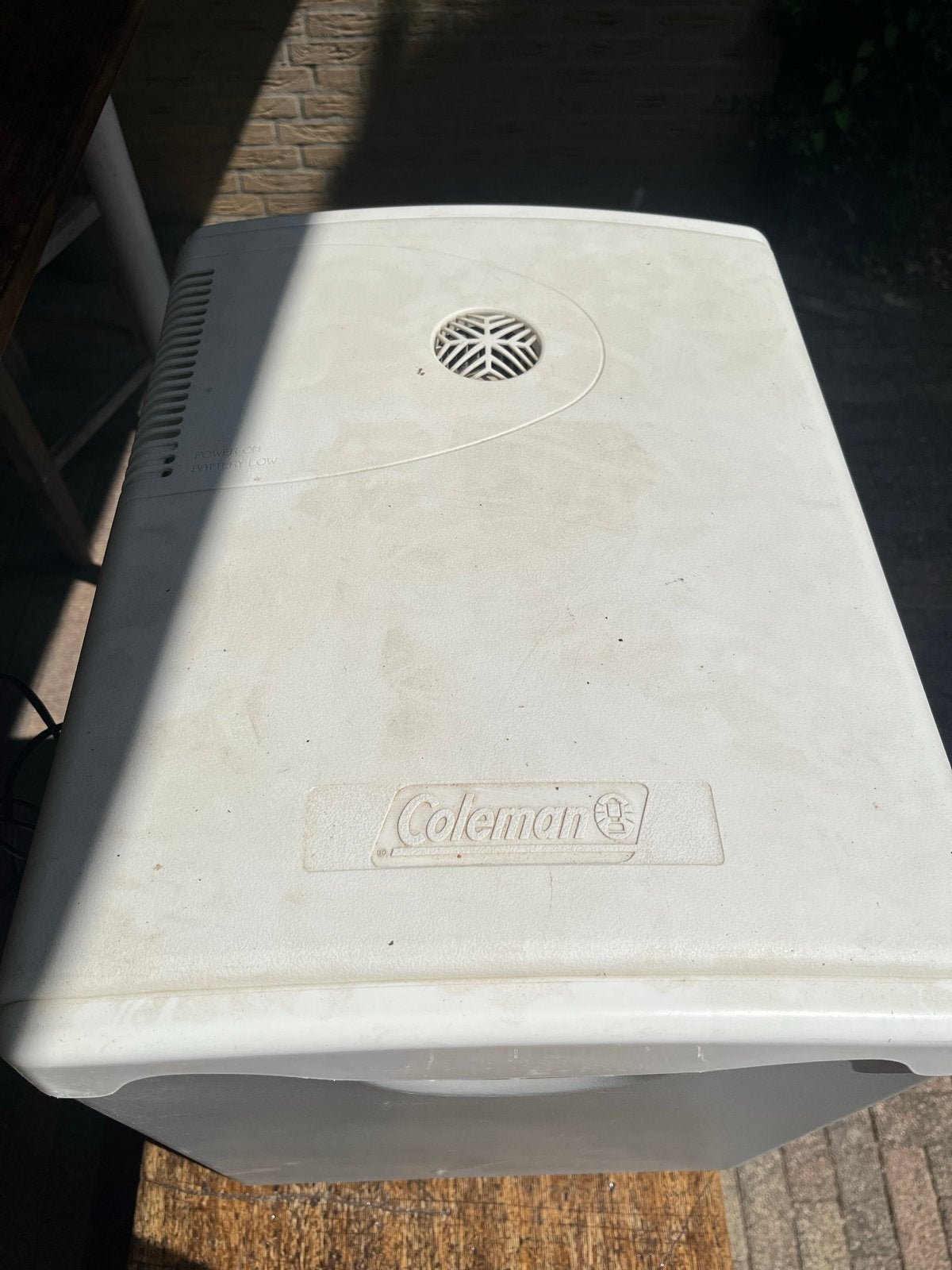 Gebruikte Coleman Koelbox met 230V-12V Euro Converter, Caravans en Kamperen, Ophalen, Gebruikt, Koelbox, Elektrisch
