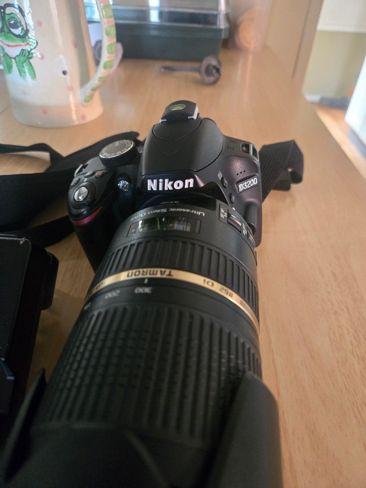 Nikon D3200 met Tamron 70-300mm lens (AF defect), Ophalen, Gebruikt, Spiegelreflex, Nikon