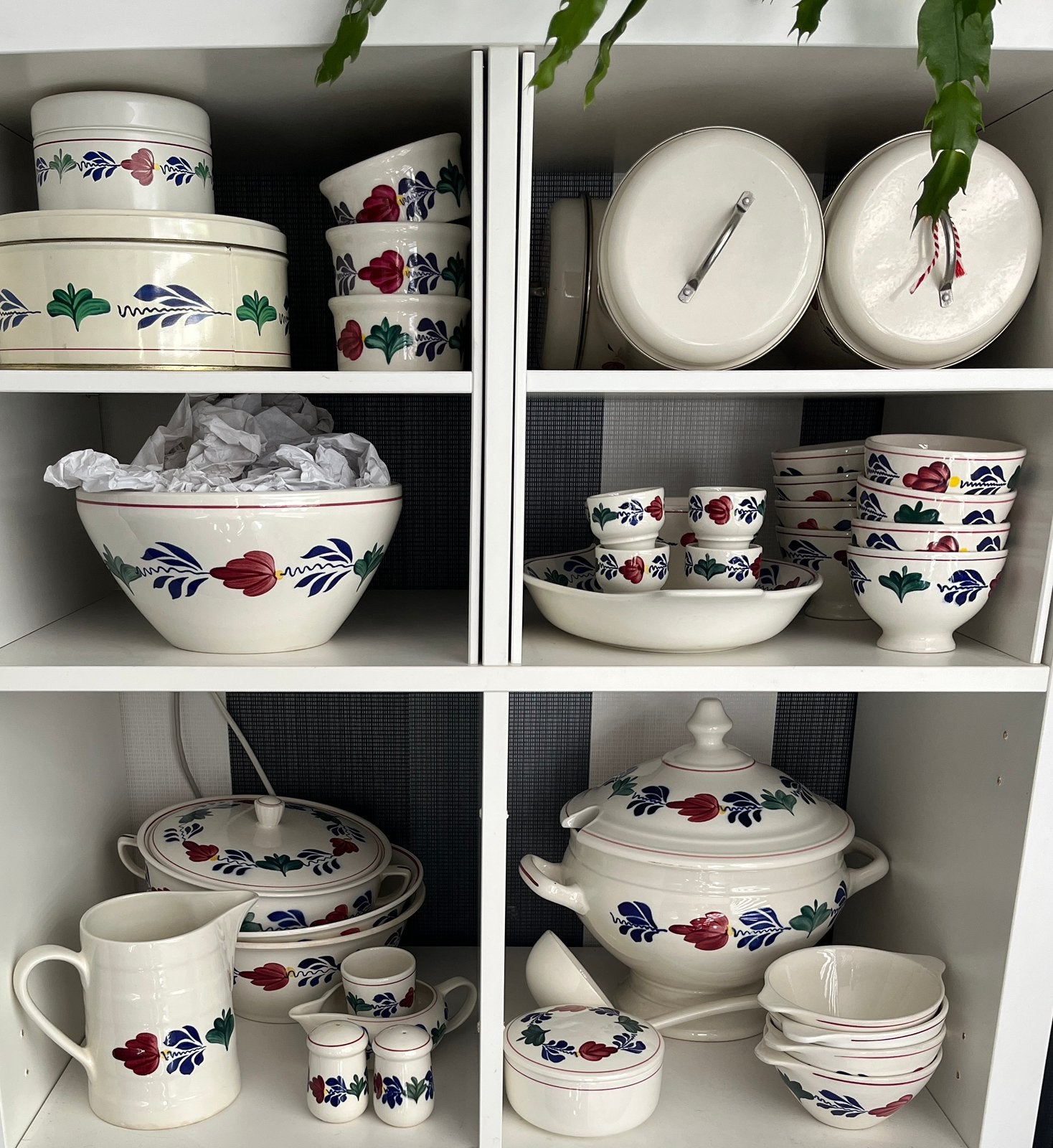 Boerenbont servies, Ophalen