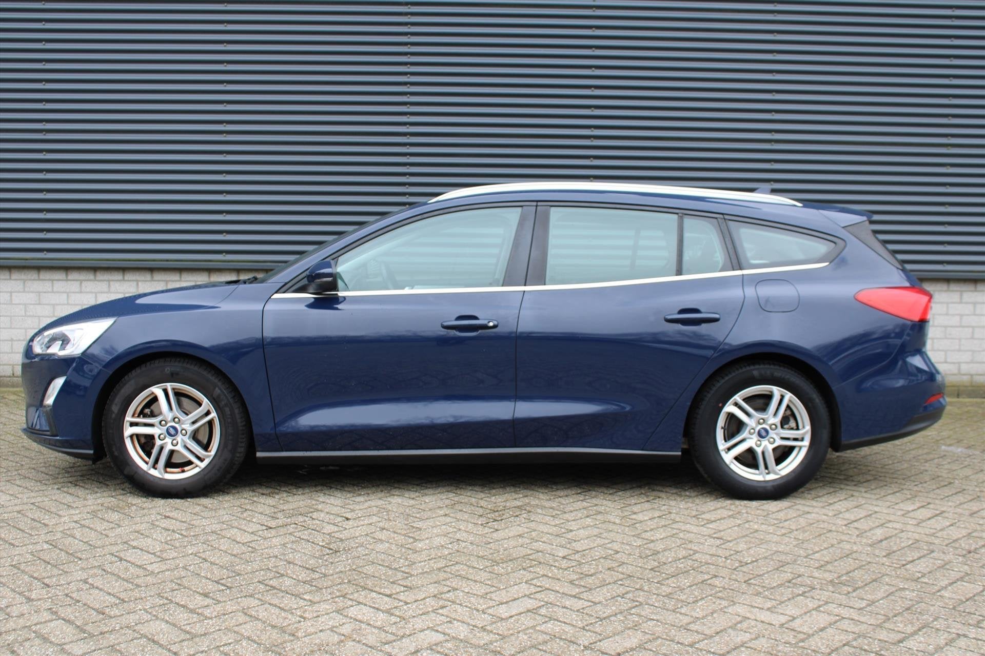 Ford Focus Wagon 1.0 EcoBoost 100pk Trend Edition Business |, Auto's, Gebruikt, Euro 6, Origineel Nederlands, Grijs