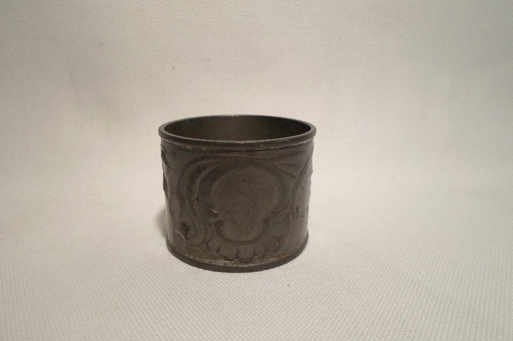 Kaiserzinn Art Nouveau Servet Ring, Ophalen of Verzenden