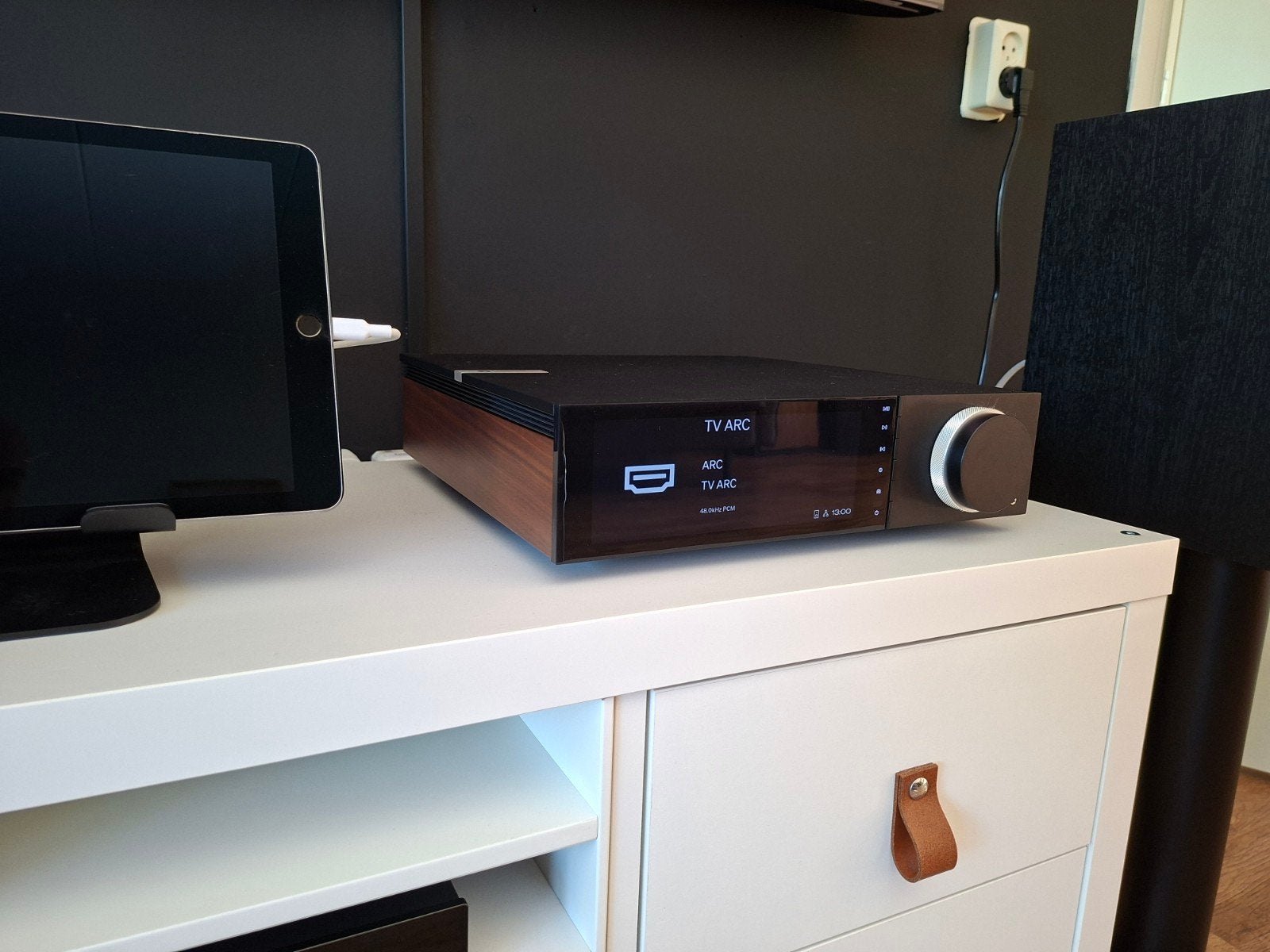 Cambridge Audio Evo 75 all-in-one streamingversterker, Zo goed als nieuw, 60 tot 120 watt, Stereo, Ophalen