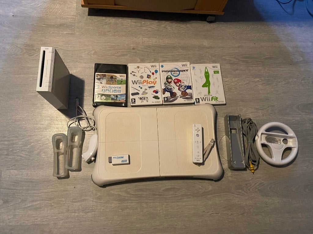 Nintendo Wii console, Ophalen, Zo goed als nieuw, Met stuurtje