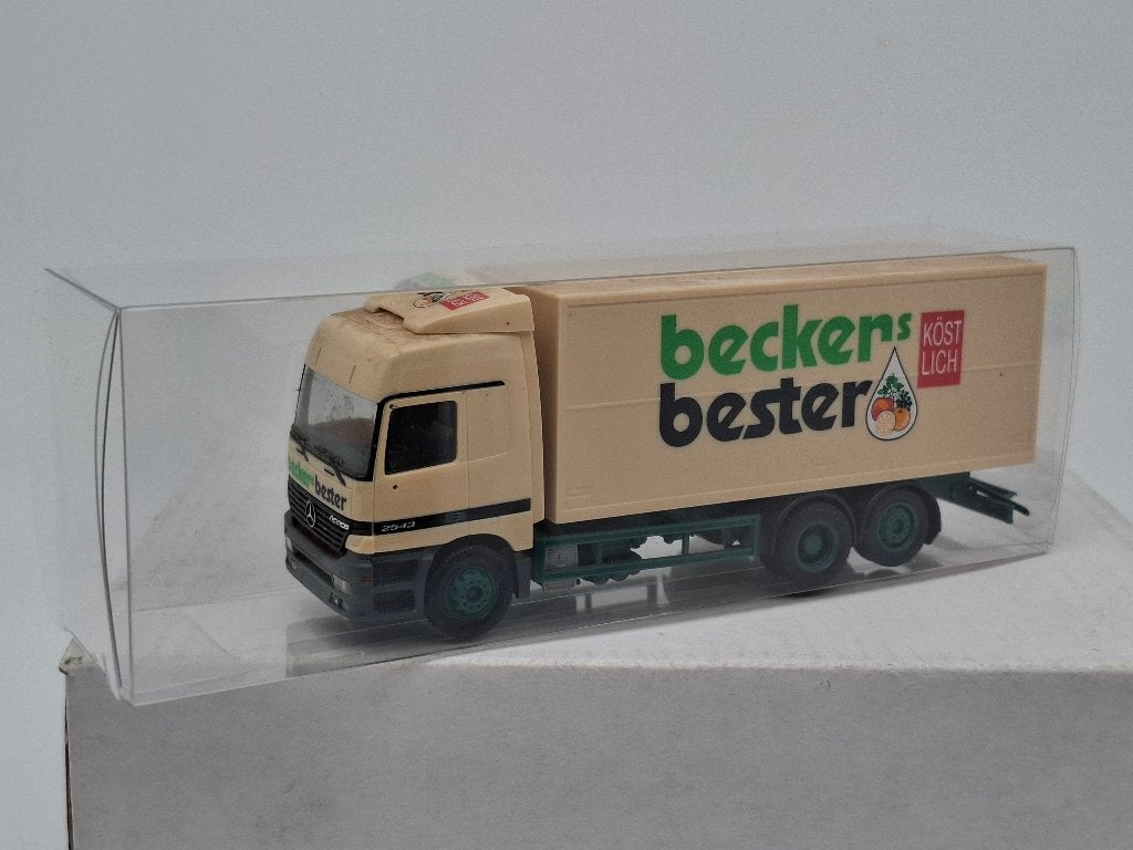 Mercedes Actros bakwagen "Beckers Bester" - Herpa 1/87, Verzenden, Zo goed als nieuw, Bus of Vrachtwagen, Herpa