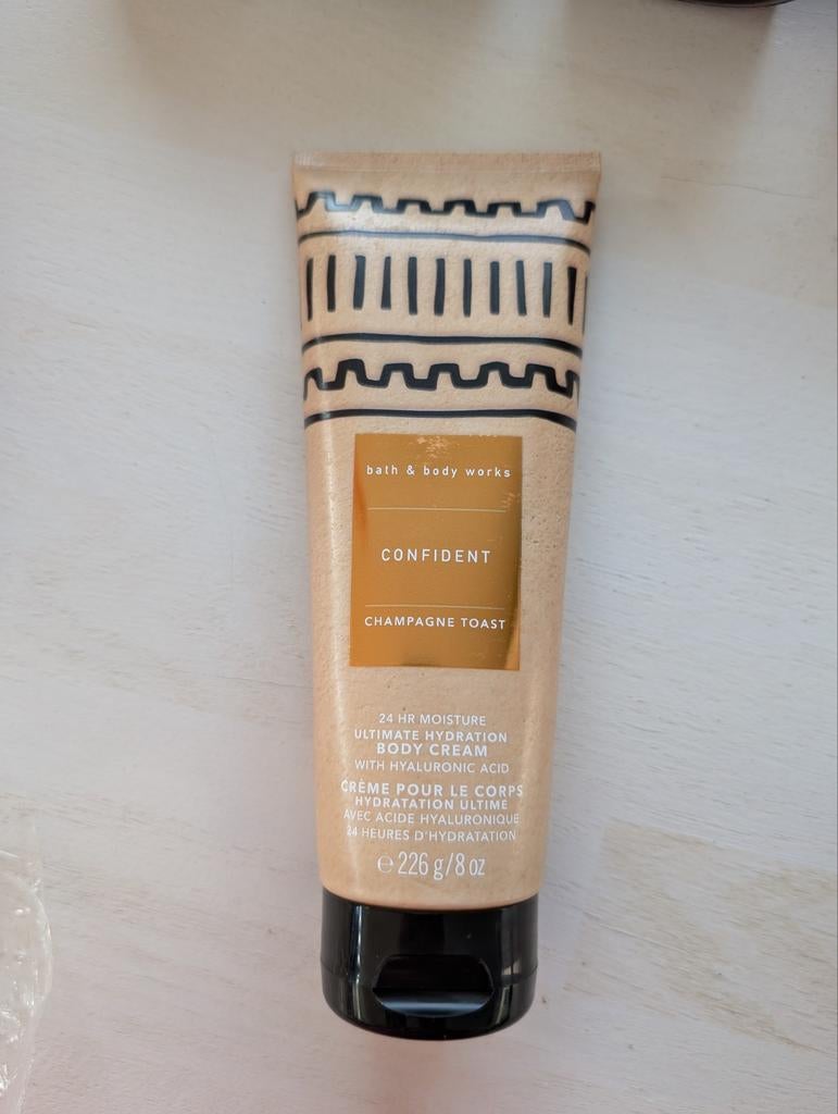 Bath & Body Works Confident Champagne Toast Body Cream, Ophalen of Verzenden, Nieuw, Bodylotion, Crème of Olie