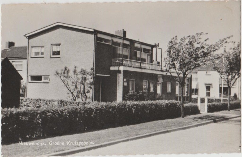 Nieuwendijk Groene Kruisgebouw ca. 1963, Ophalen, 1960 tot 1980, Ongelopen, Noord-Brabant
